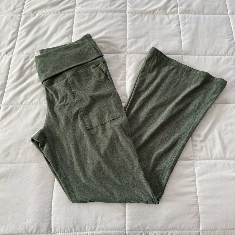 Colosseum Rosemary Flared Leggings Size XL